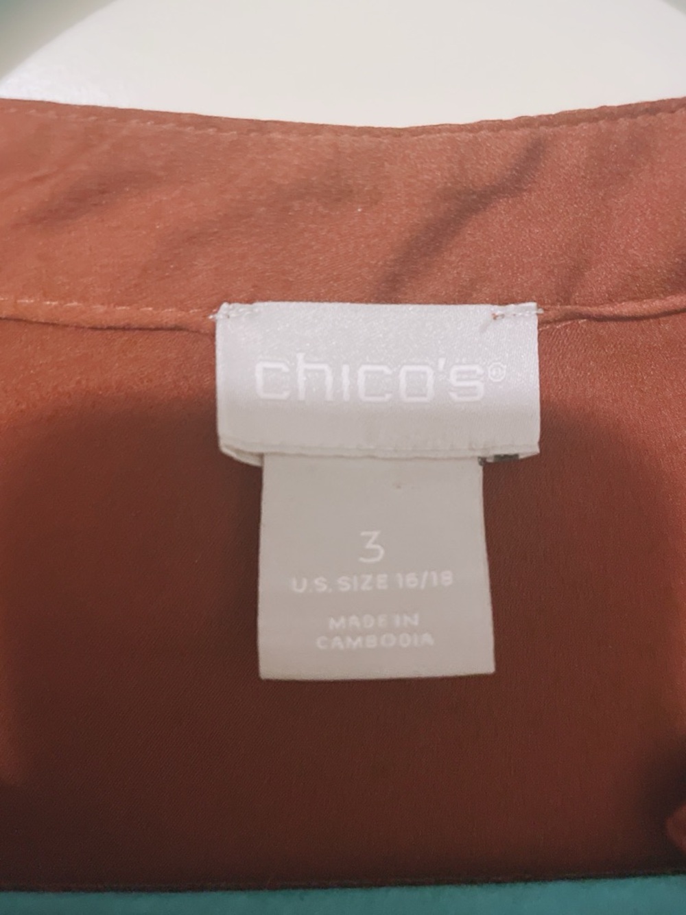 Chico's Brown Silky Tie Neck Blouse Size 3( 16-18) - Picture 7 of 8